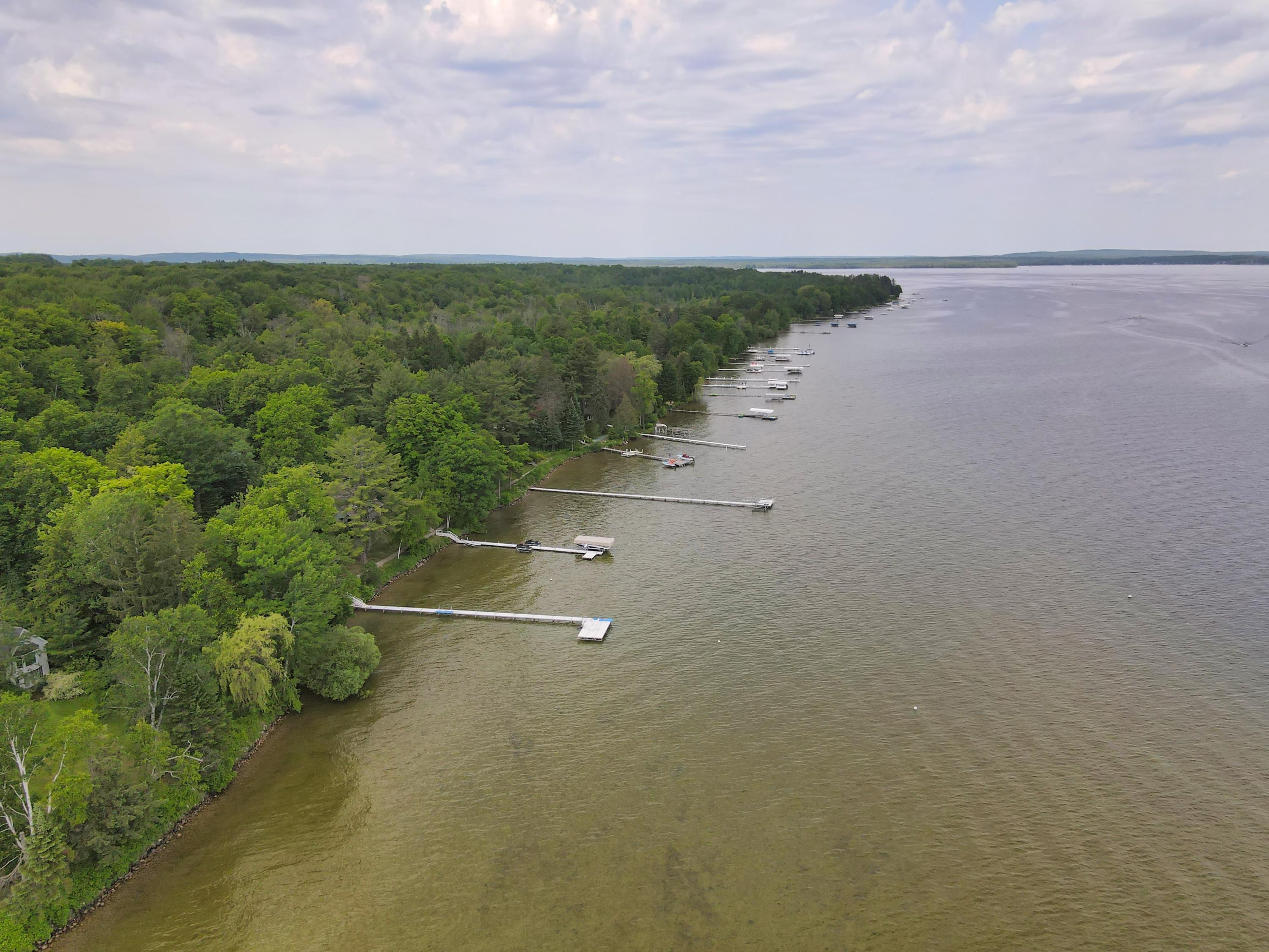 1841 Resort Road Alanson, MI 49706 - Photo 8 of 60 Gallery Image 8