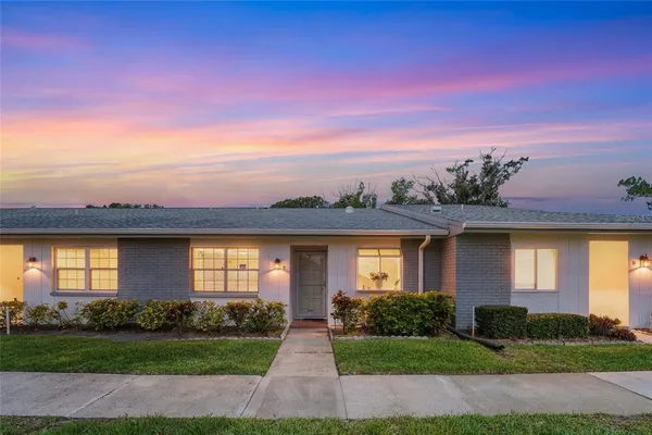$269,000 | 3351 Stonehaven Court West, Unit C, Palm Harbor, FL 34684