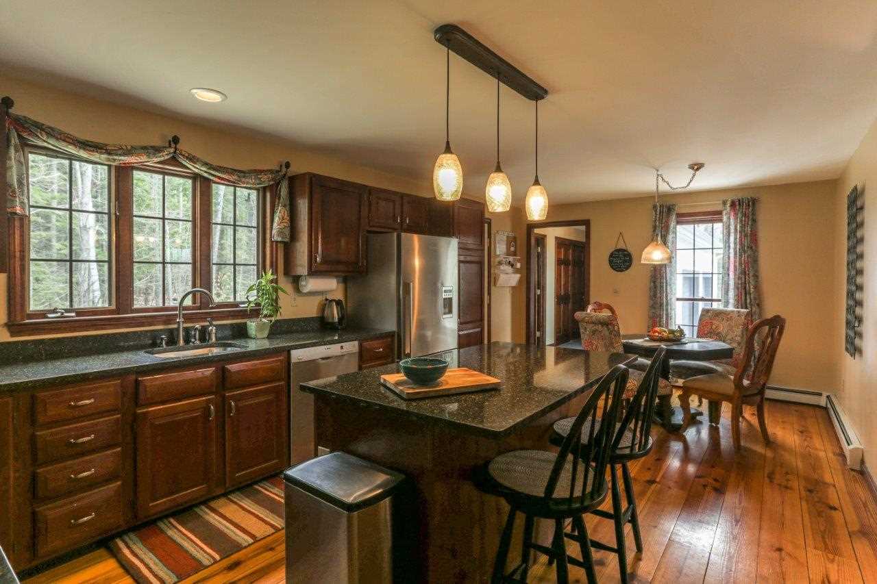 42 Boulder Hill Road Weare, NH 03281 - Photo 7 of 36