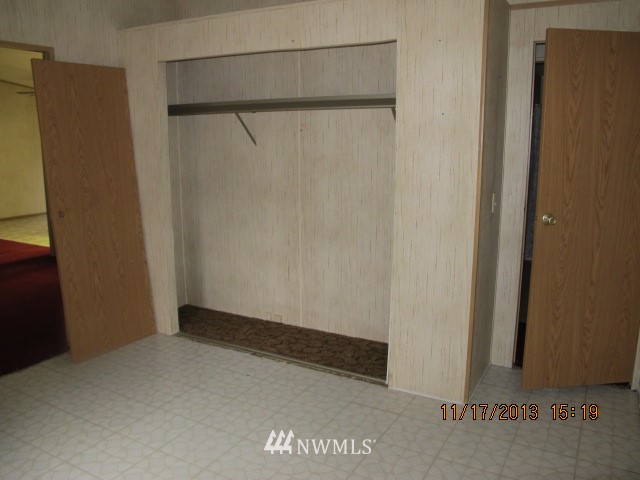 18515 Marble Street Southwest Rochester, WA 98579 - Photo 13 of 16