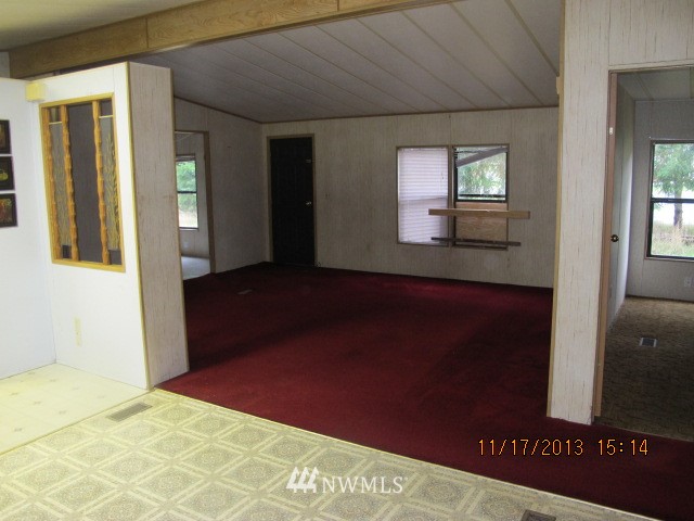18515 Marble Street Southwest Rochester, WA 98579 - Photo 5 of 16