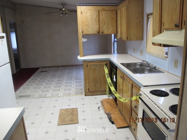 18515 Marble Street Southwest Rochester, WA 98579 - Photo 6 of 16