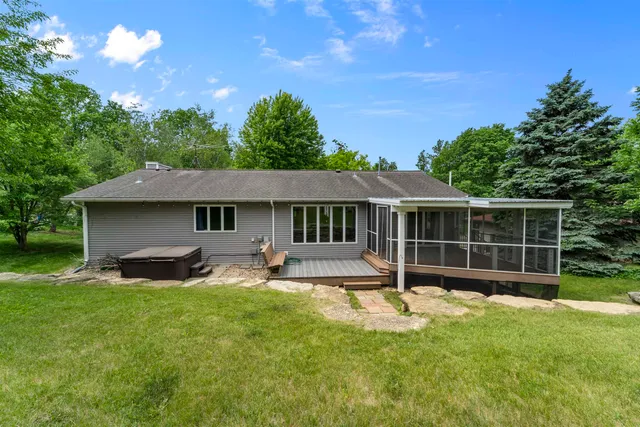 $499,000 | 107 Ravine Road, Mount Horeb, WI 53572