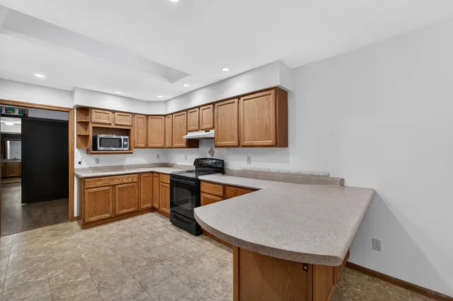 $499,000 | 107 Ravine Road, Mount Horeb, WI 53572