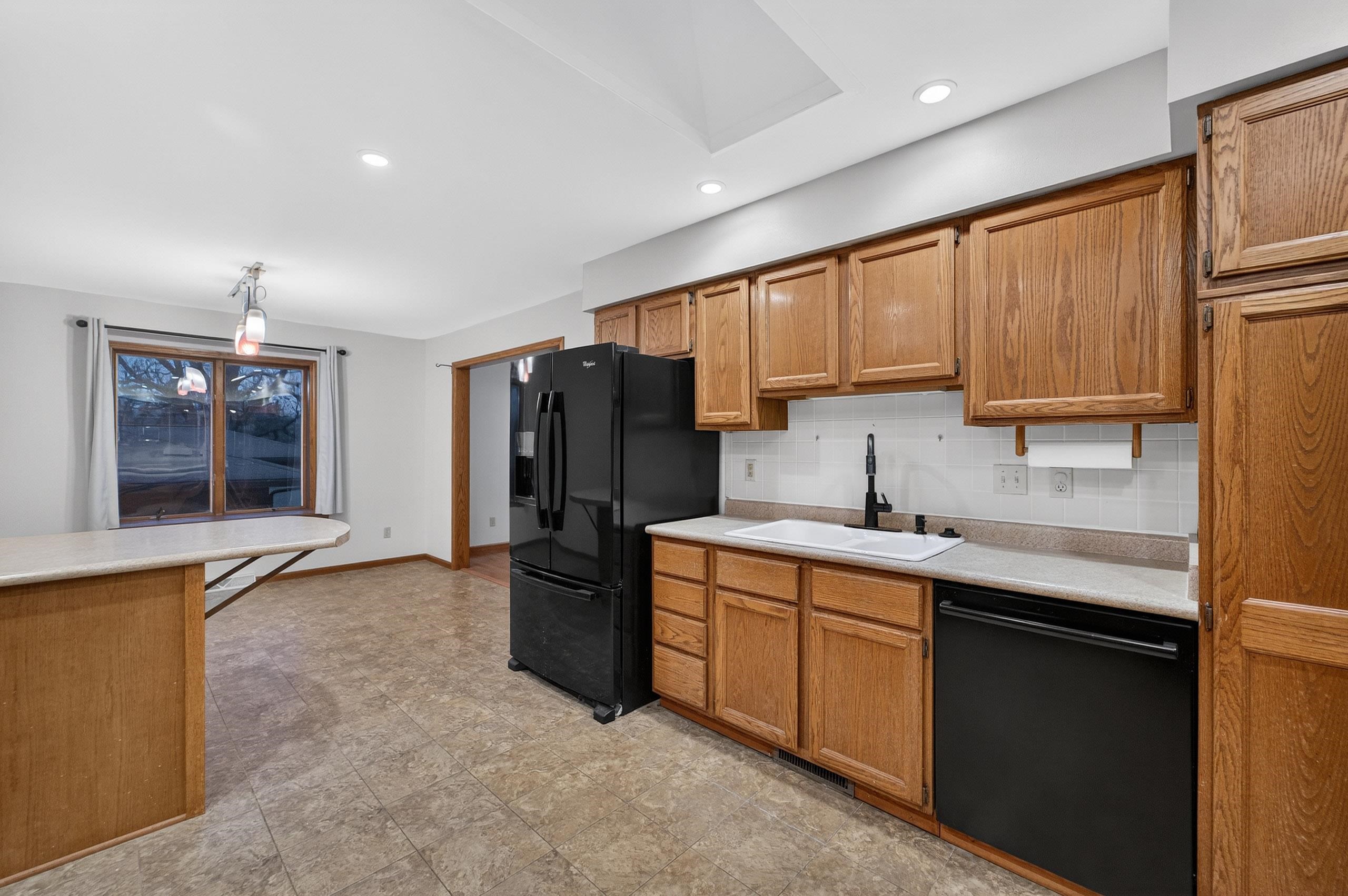 107 Ravine Road Mount Horeb, WI 53572 - Photo 7 of 47