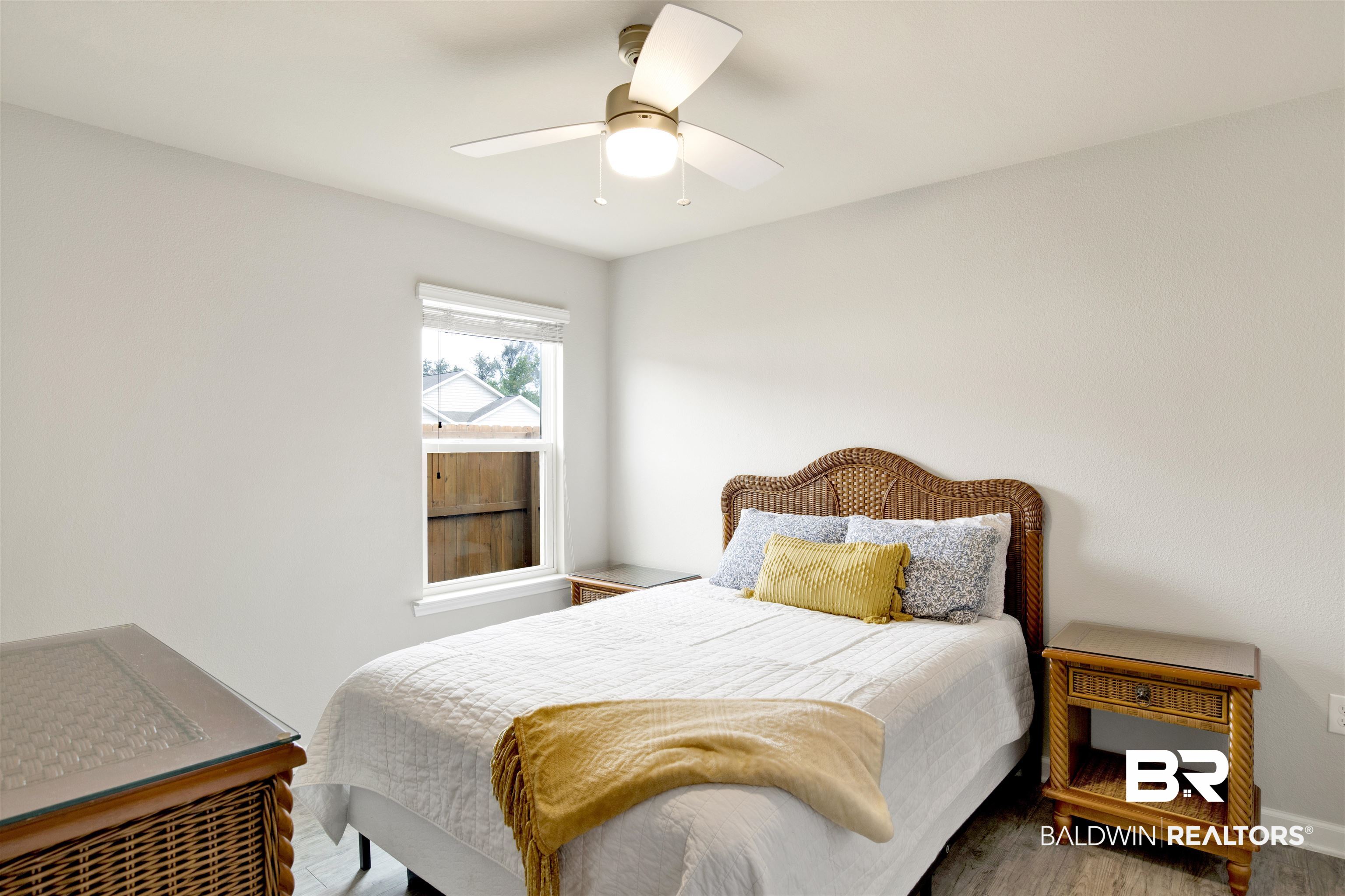 17474 Harding Drive Foley, AL 36535 - Photo 14 of 22 Guest Bedroom