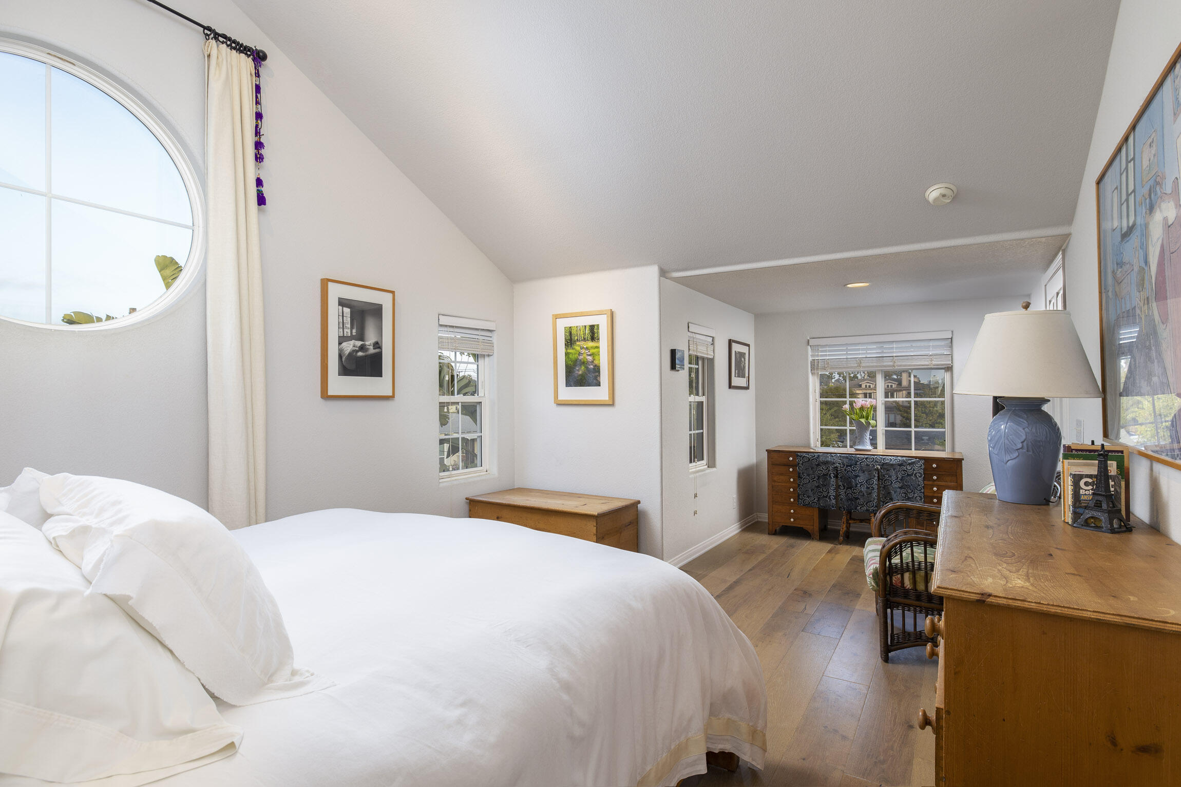 4731 4th Street Carpinteria, CA 93013 - Photo 12 of 21 Primary Bedroom