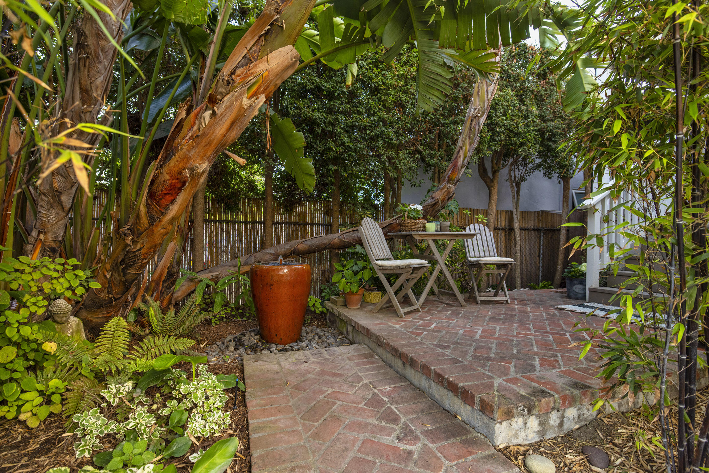 4731 4th Street Carpinteria, CA 93013 - Photo 4 of 21 Entry Garden 2