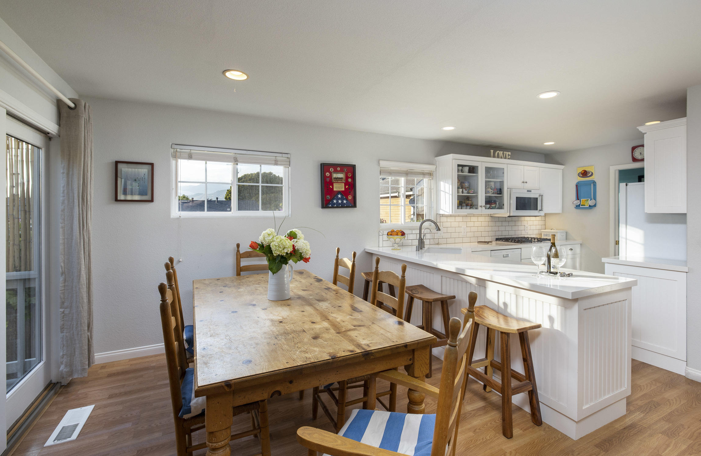 4731 4th Street Carpinteria, CA 93013 - Photo 9 of 21 Dining Area