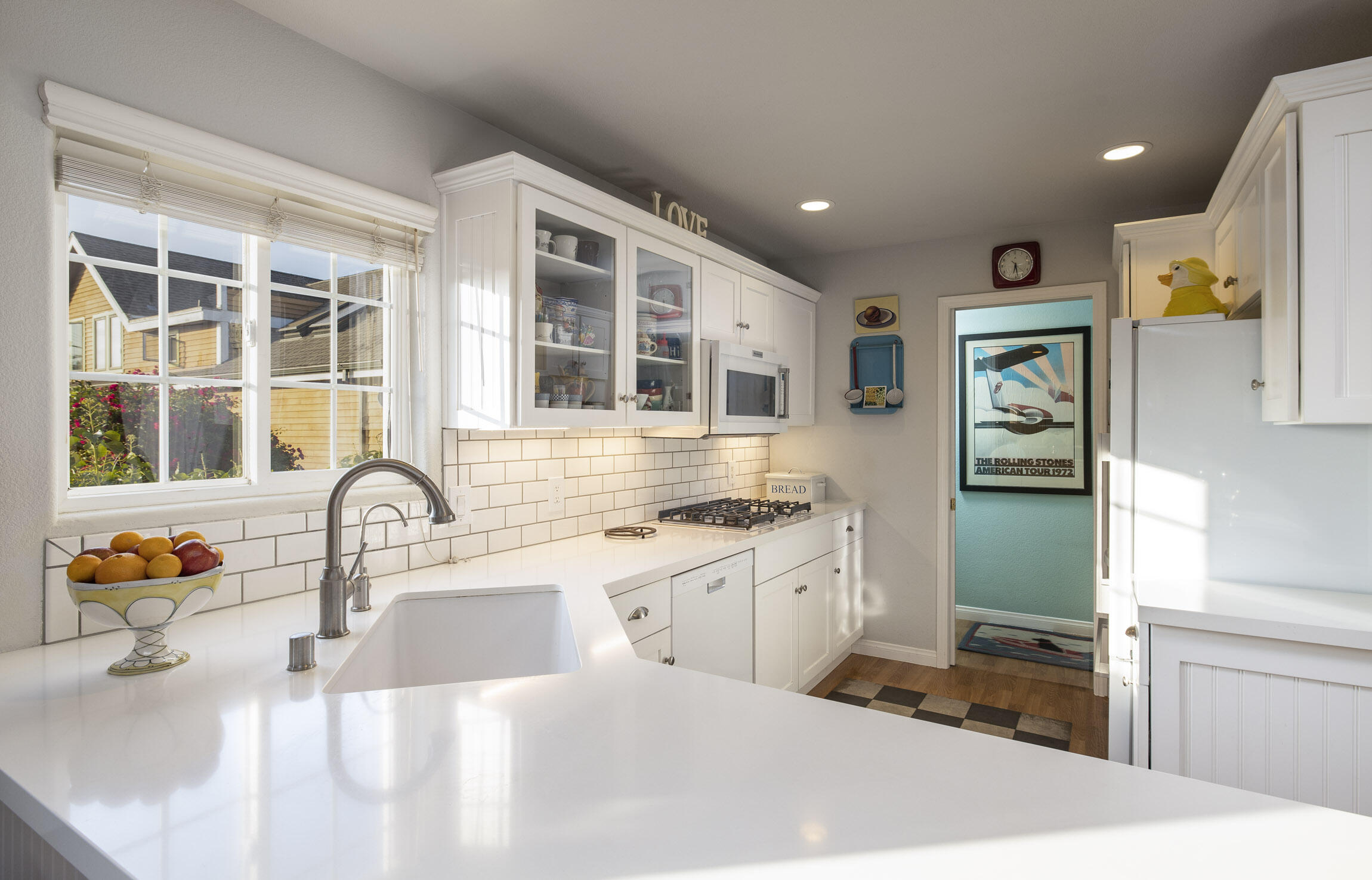 4731 4th Street Carpinteria, CA 93013 - Photo 10 of 21 Kitchen