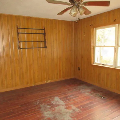 $85,500 | 55 Lincoln Street, Old Town, ME 04468