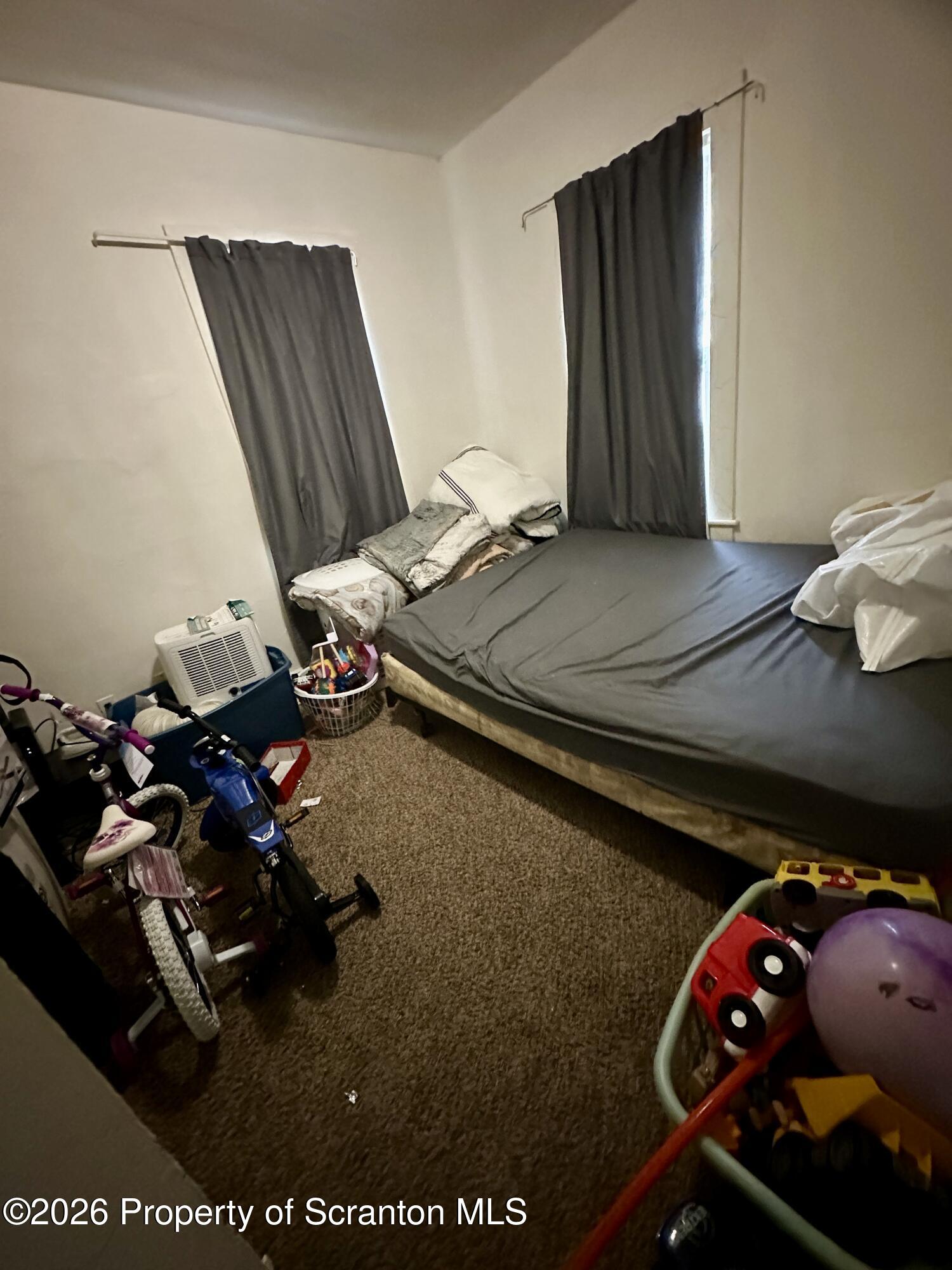 1129-1131 Hampton Street Scranton, PA 18504 - Photo 22 of 45 a room with gym equipment