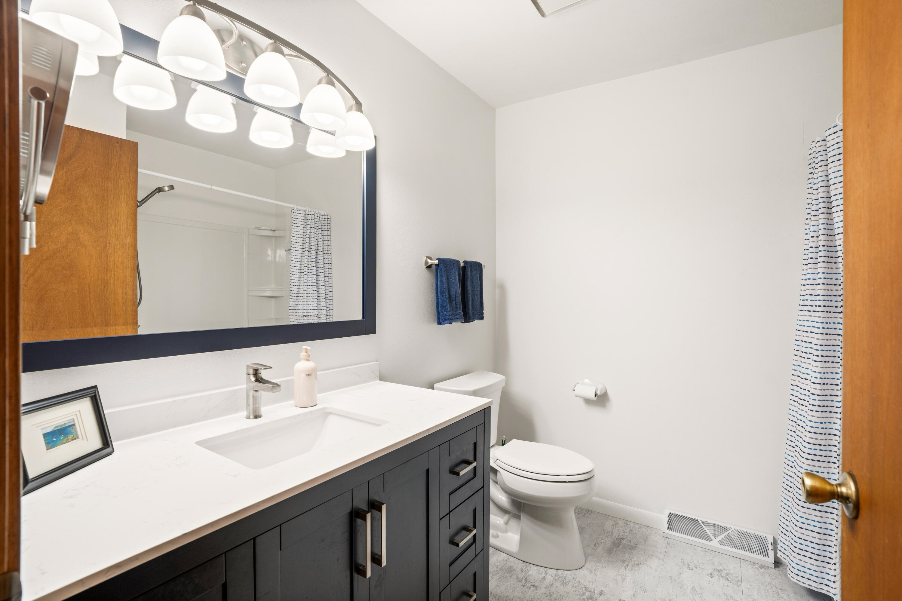 2725 Red Maple Court Caledonia, WI 53402 - Photo 14 of 26 Updated Main Bath