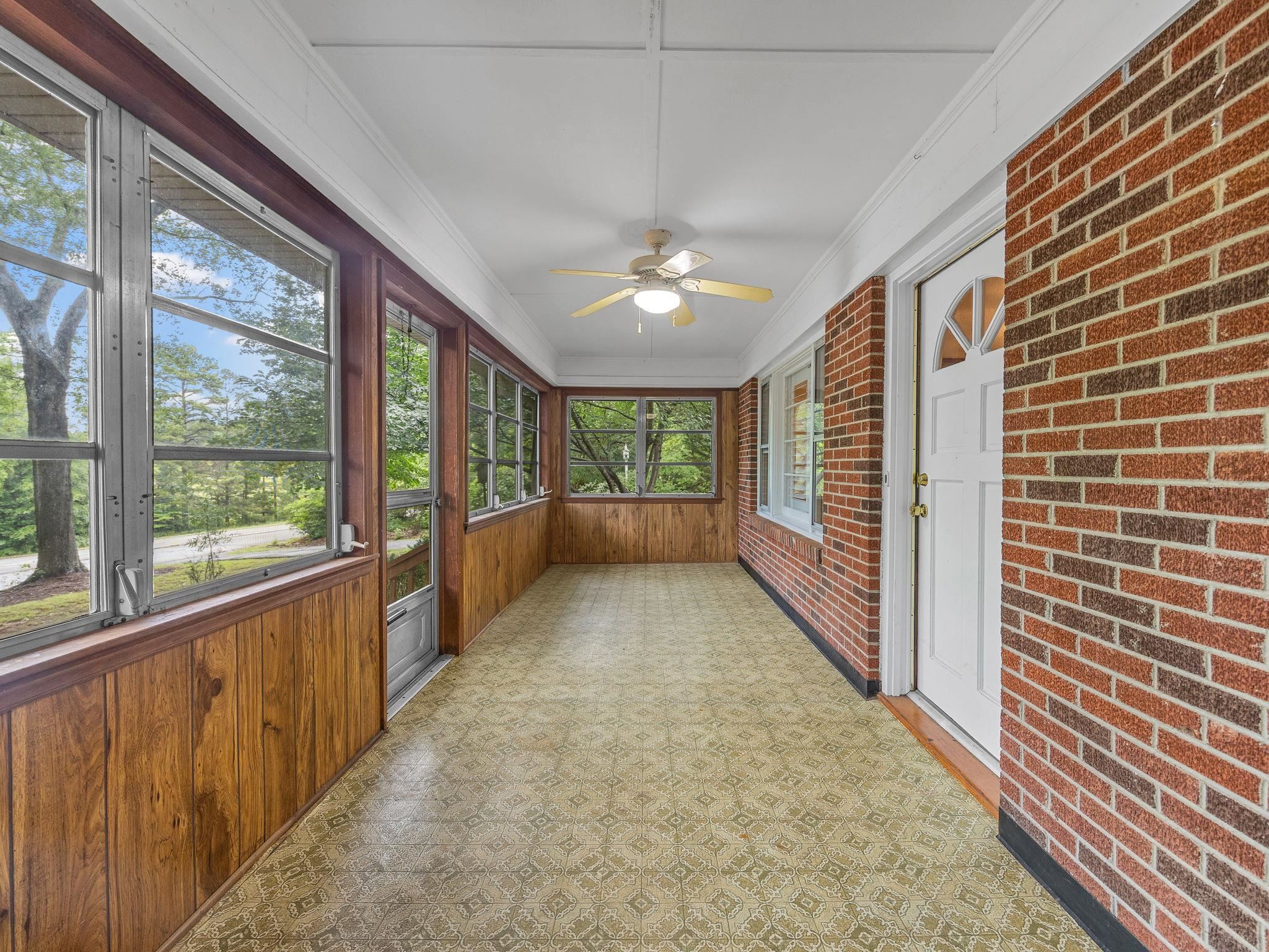 151 Donald Road Spartanburg, SC 29307 - Photo 10 of 34 Gallery Image 10