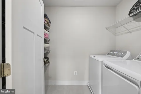 $597,000 | 532 Luchu Way, Newark, DE 19702