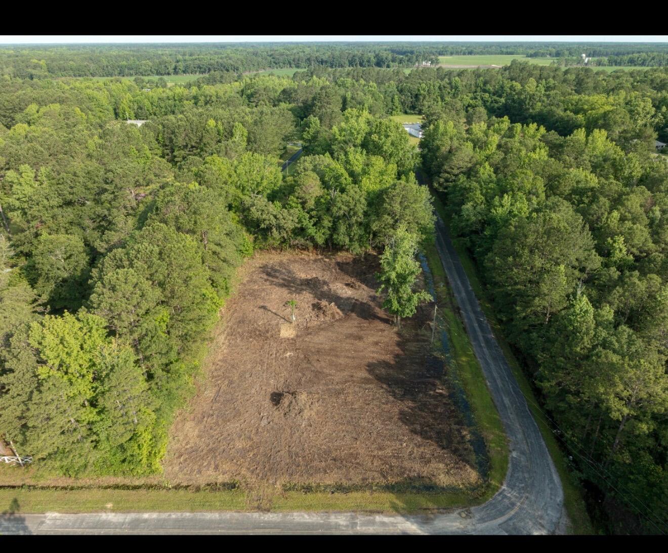 219 Russell Circle St. George, SC 29477 - Photo 2 of 6 IMG_2912
