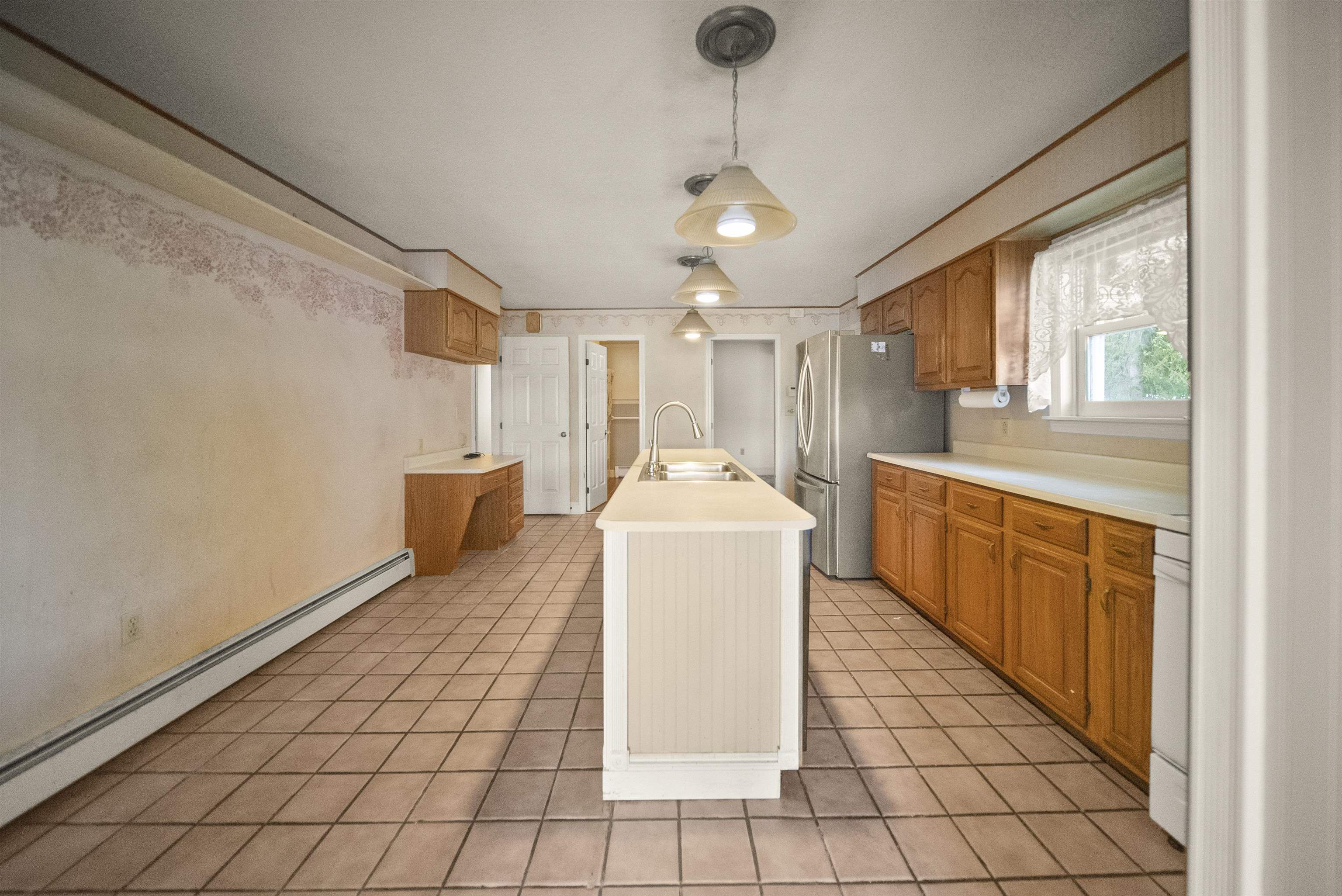 89 West Shore Road Windham, NH 03087 - Photo 6 of 39