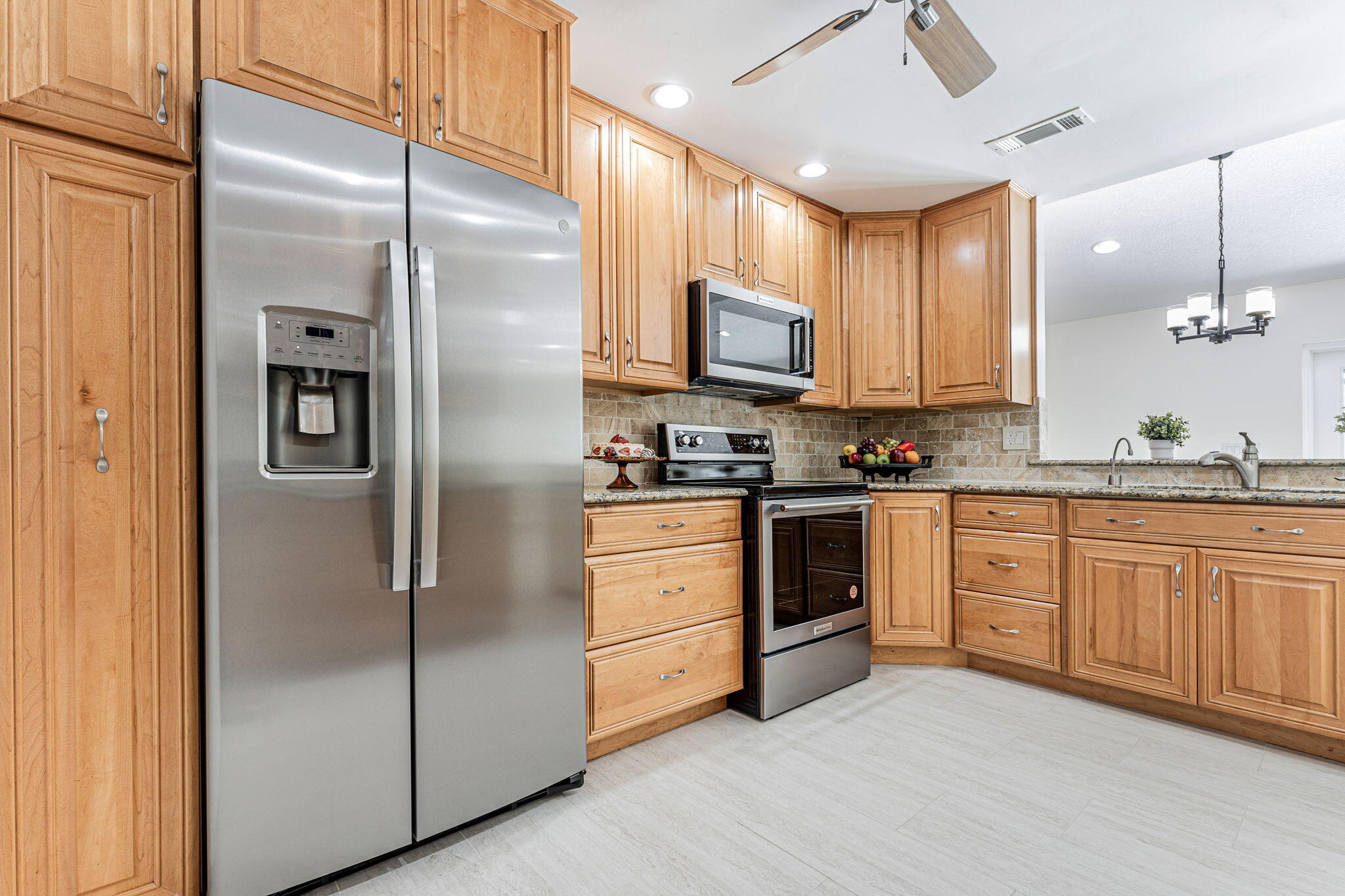 9674 Colorado Court Boca Raton, FL 33434 - Photo 30 of 61 KITCHEN