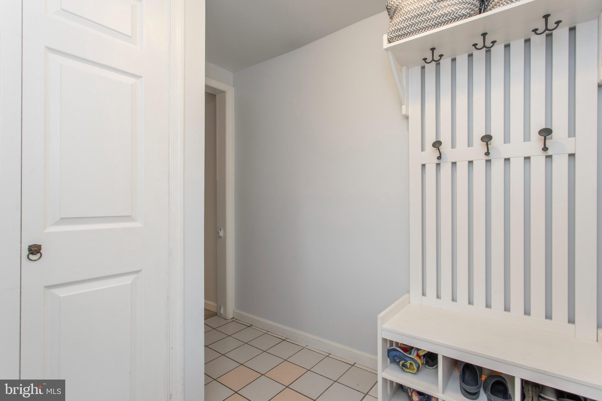 1328 Ashbourne Road Elkins Park, PA 19027 - Photo 14 of 32