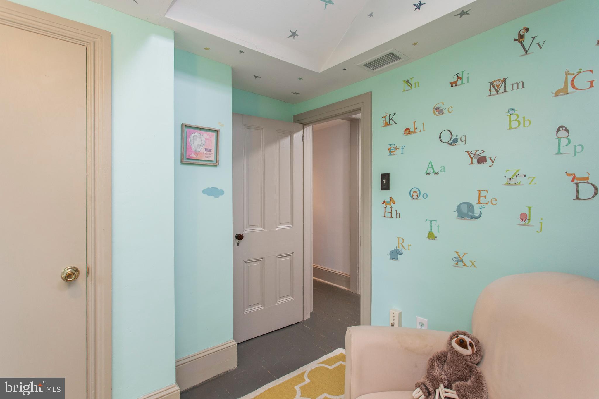 1328 Ashbourne Road Elkins Park, PA 19027 - Photo 22 of 32