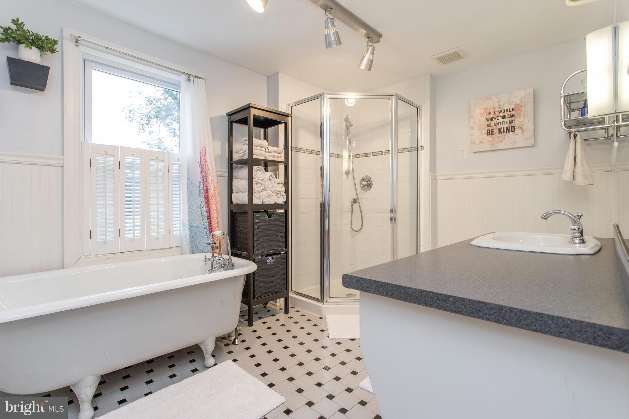 1328 Ashbourne Road Elkins Park, PA 19027 - Photo 23 of 32