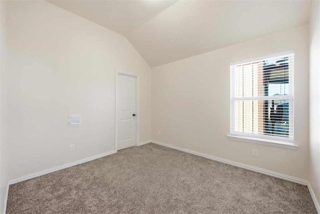 144 Brady Coleman Lane Springtown, TX 76082 - Photo 25 of 37 an empty room with a window