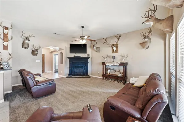 $472,500 | 144 Brady Coleman Lane, Springtown, TX 76082