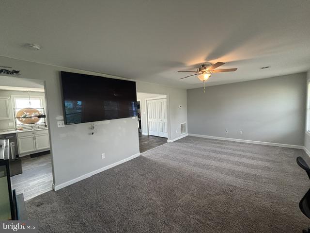 6004 Orrstown Road Orrstown, PA 17244 - Photo 8 of 31 Spacious living area with modern flair.