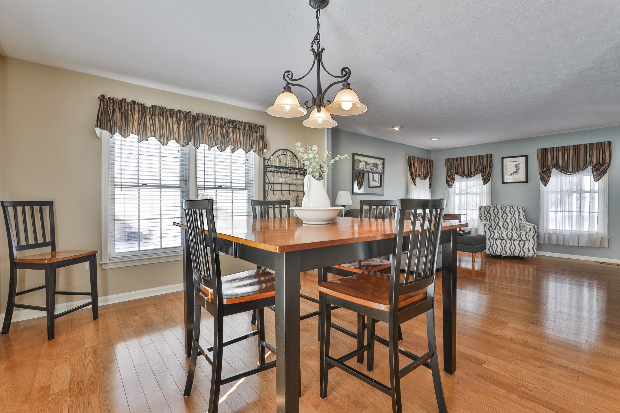 35 Pinebrook Road Nashua, NH 03062 - Photo 13 of 46