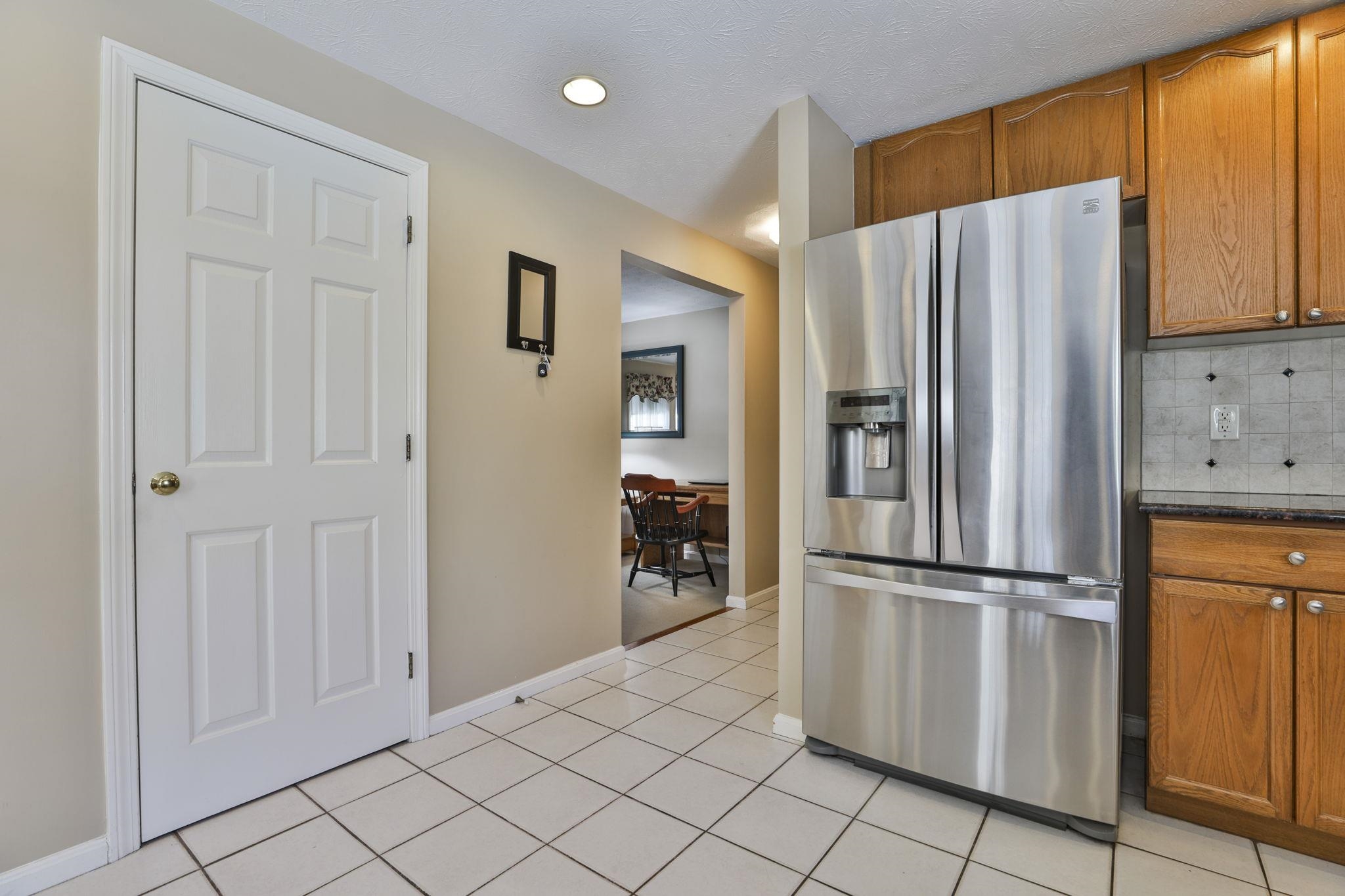 35 Pinebrook Road Nashua, NH 03062 - Photo 19 of 46
