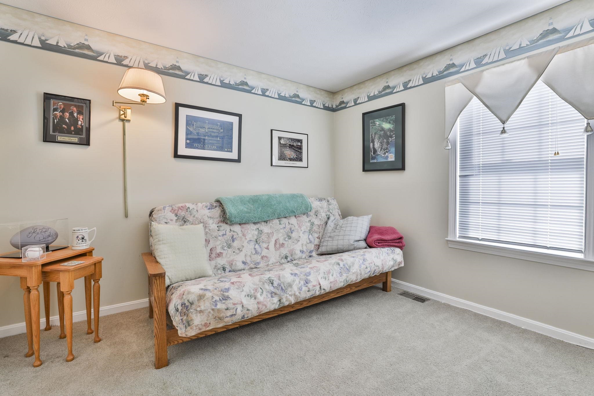 35 Pinebrook Road Nashua, NH 03062 - Photo 33 of 46