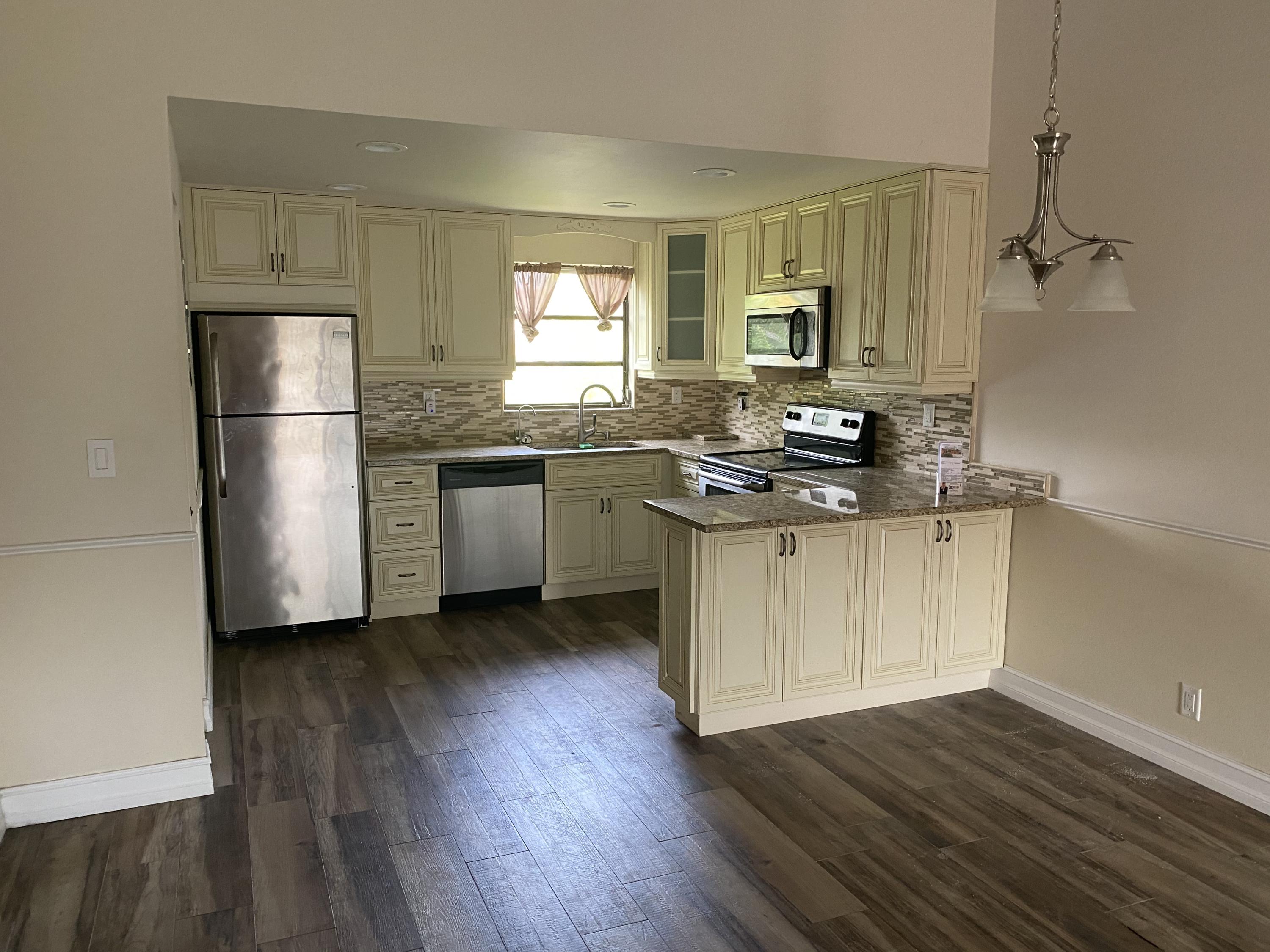 50 Southeast 12th Street, Unit 2630 Boca Raton, FL 33432 - Photo 4 of 24 Kitchen 1