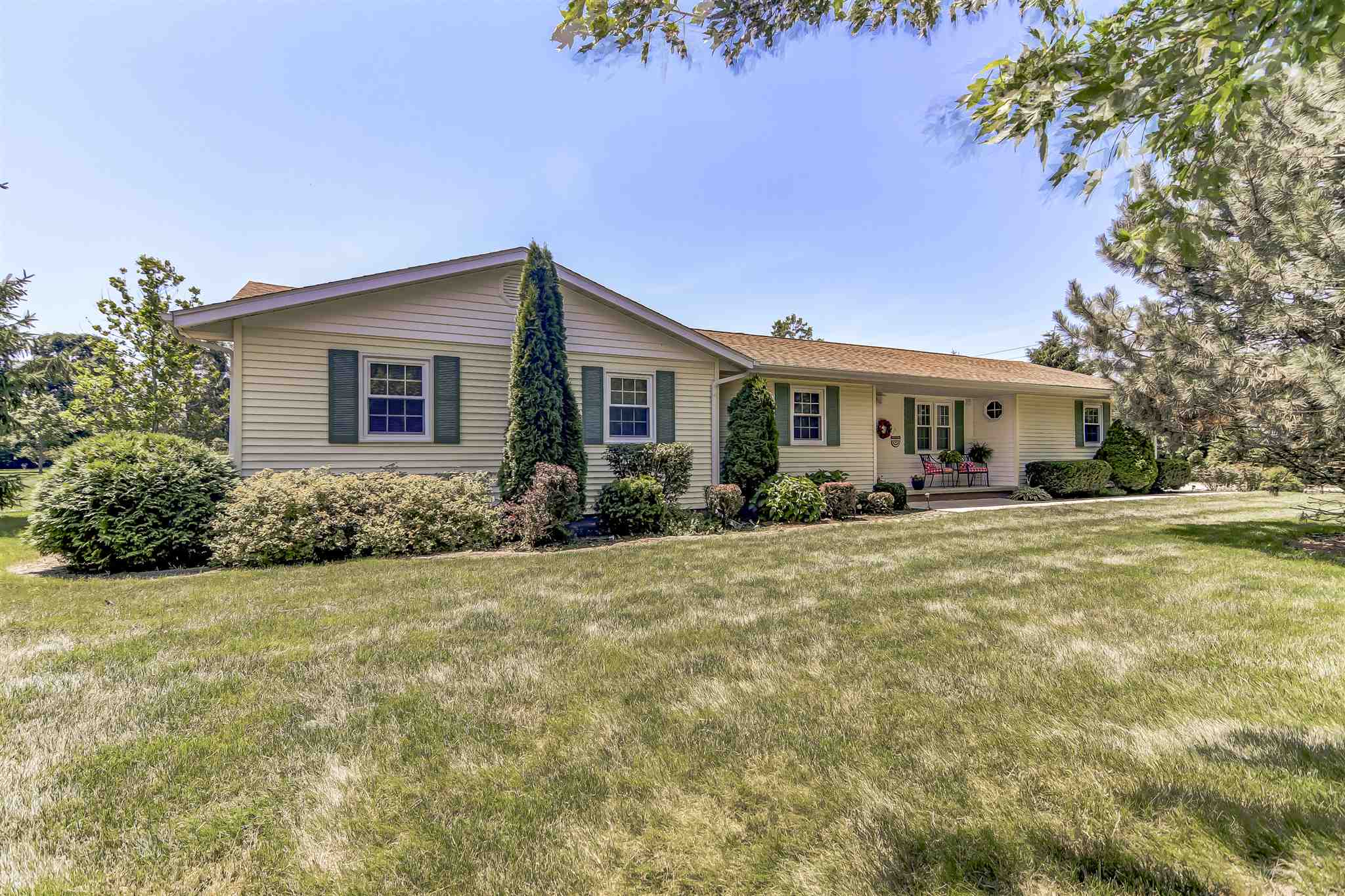 3526 Bissell Road Springfield, IL 62707 - Photo 1 of 47