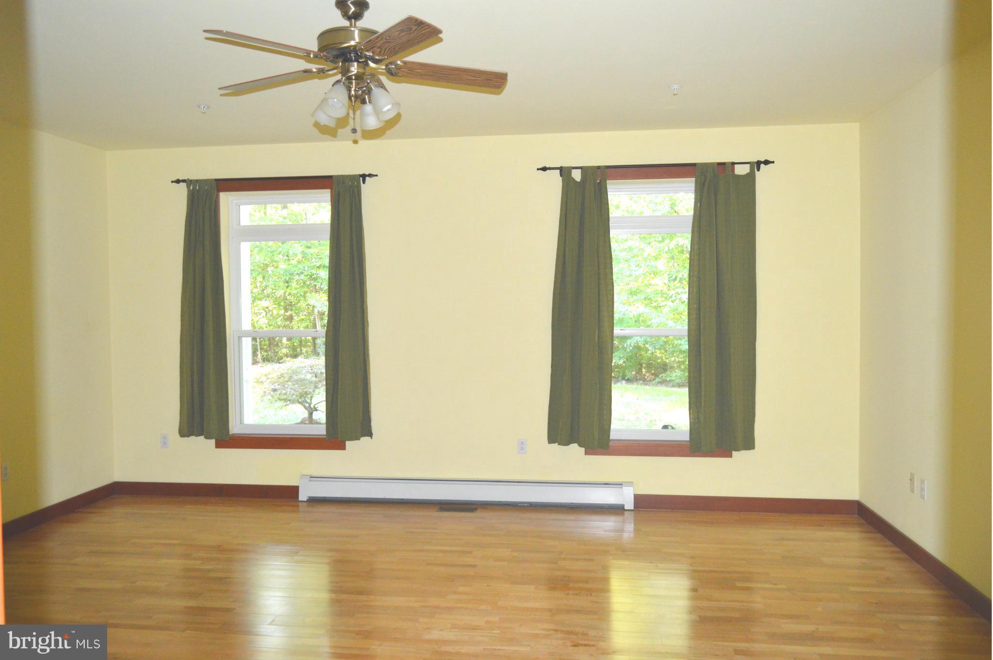 14450 Molly Berry Road Brandywine, MD 20613 - Photo 19 of 29 Bedroom (Master)