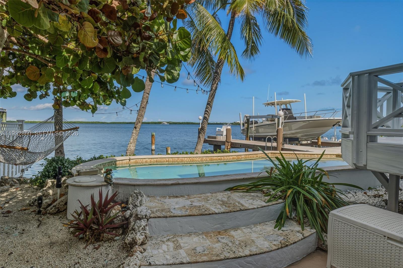 16 North Drive Key Largo, FL 33037 - Photo 16 of 92