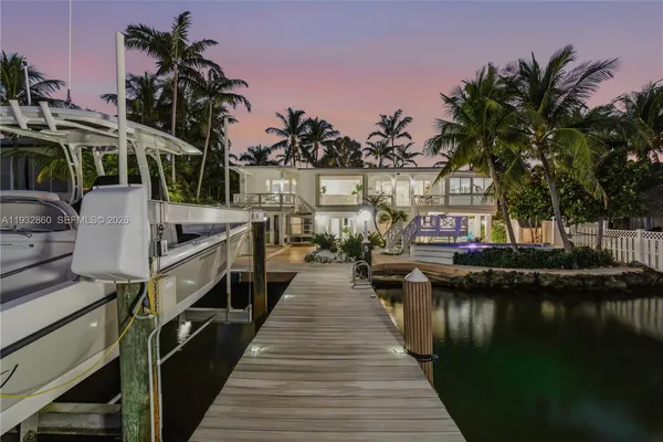 $2,900,000 | 16 North Drive, Key Largo, FL 33037