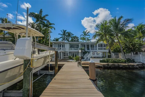 $2,900,000 | 16 North Drive, Key Largo, FL 33037