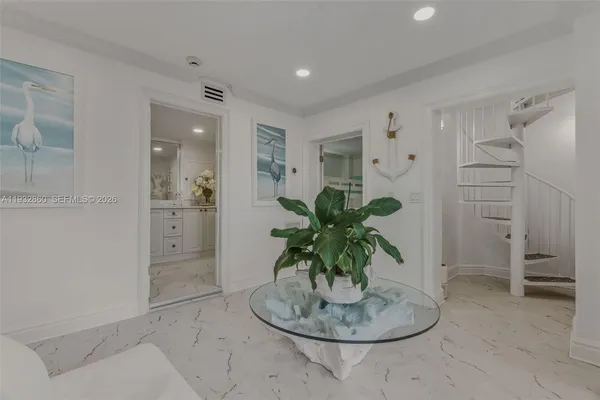 $2,900,000 | 16 North Drive, Key Largo, FL 33037