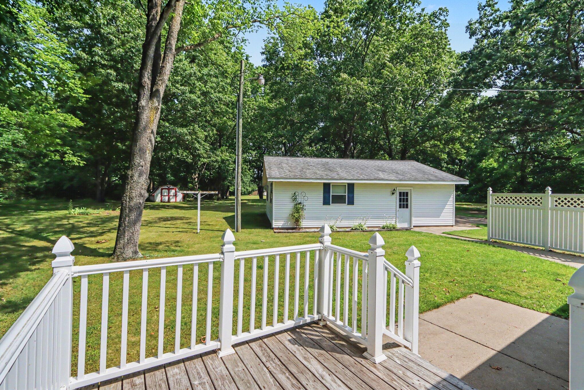 14164 Riverside Drive Constantine, MI 49042 - Photo 3 of 19 016_file_3615