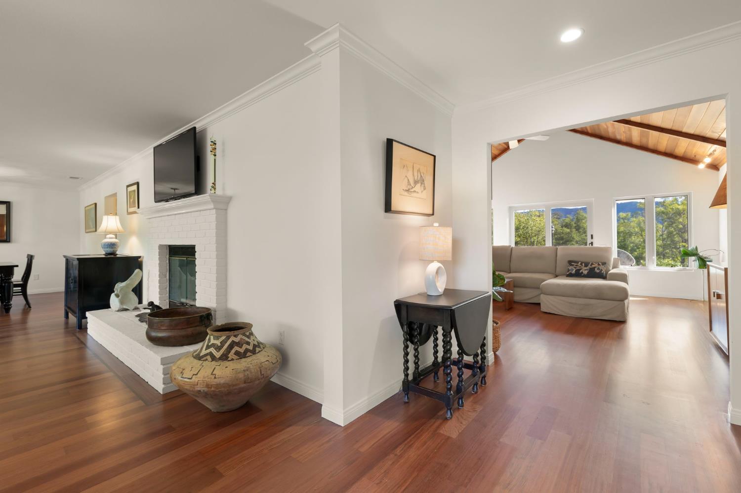 1130 Rancho Drive Ojai, CA 93023 - Photo 4 of 50