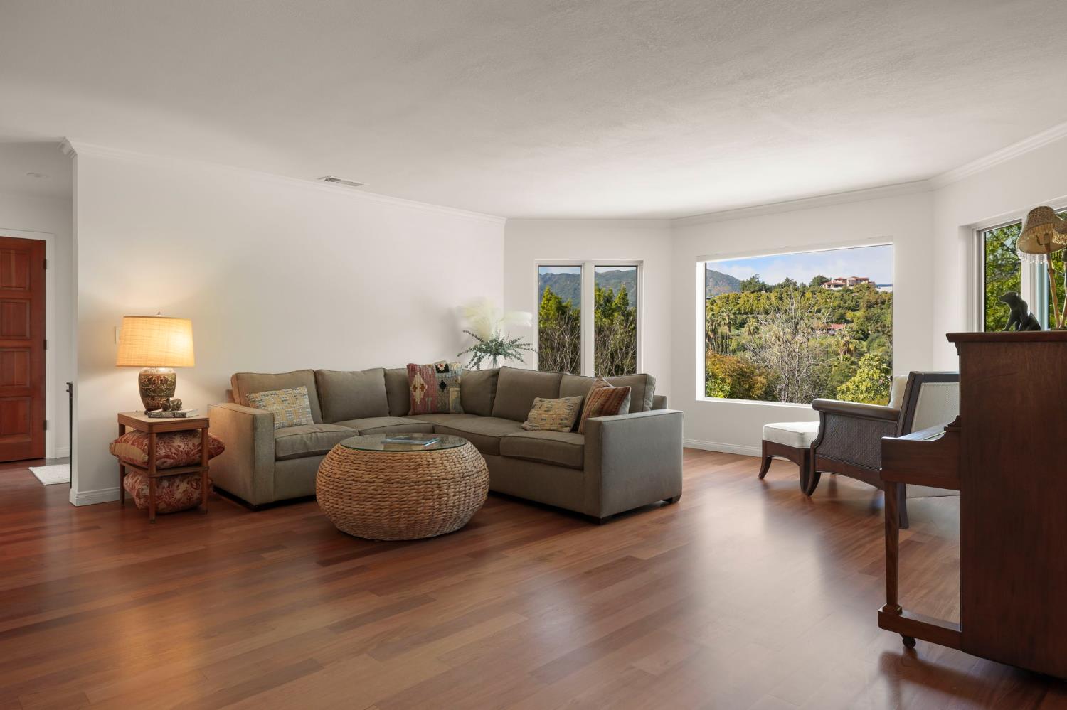 1130 Rancho Drive Ojai, CA 93023 - Photo 8 of 50