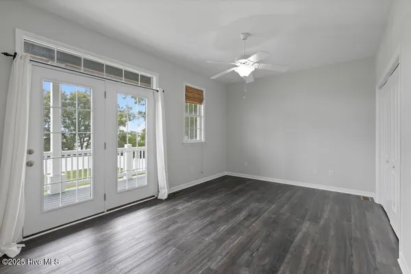 $2,300 | 184 Grandview Drive, Sneads Ferry, NC 28460