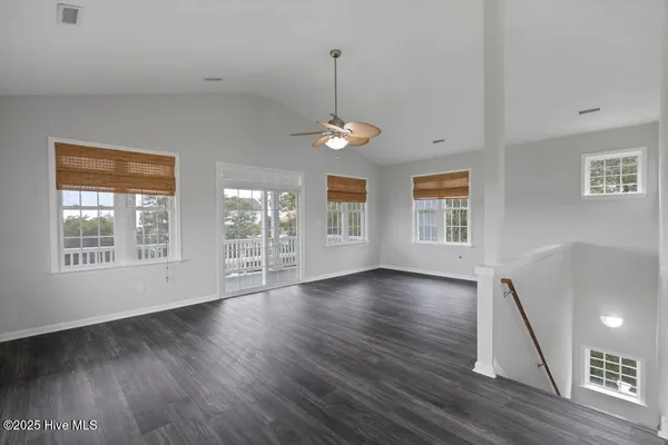 $2,300 | 184 Grandview Drive, Sneads Ferry, NC 28460