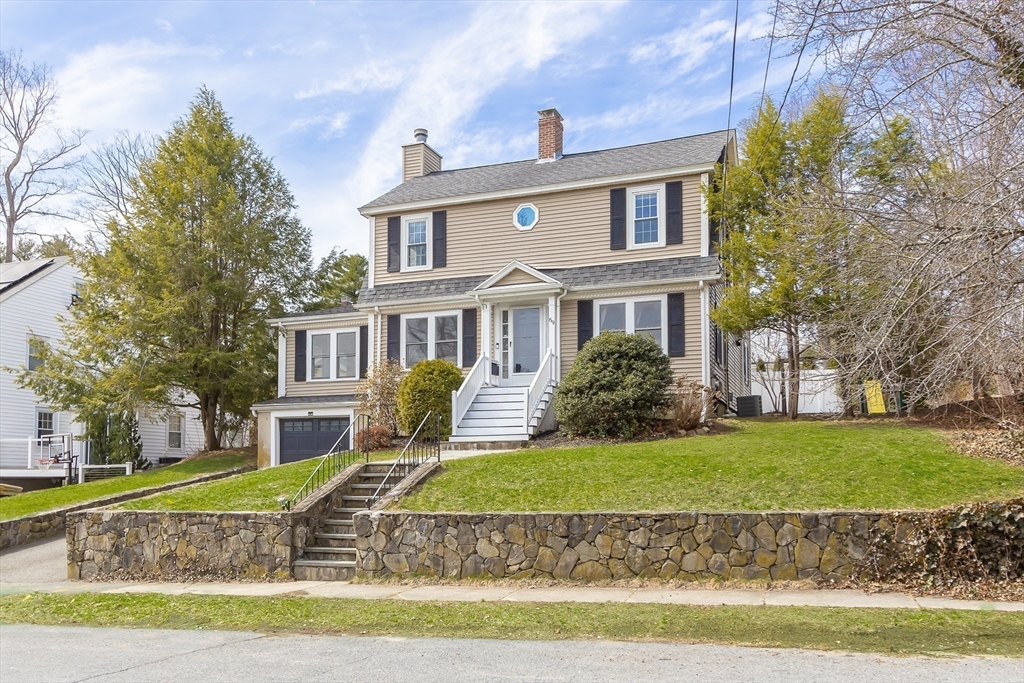 69 Plymouth Road Needham, MA 02492 - Photo 2 of 35 Gallery Image 2