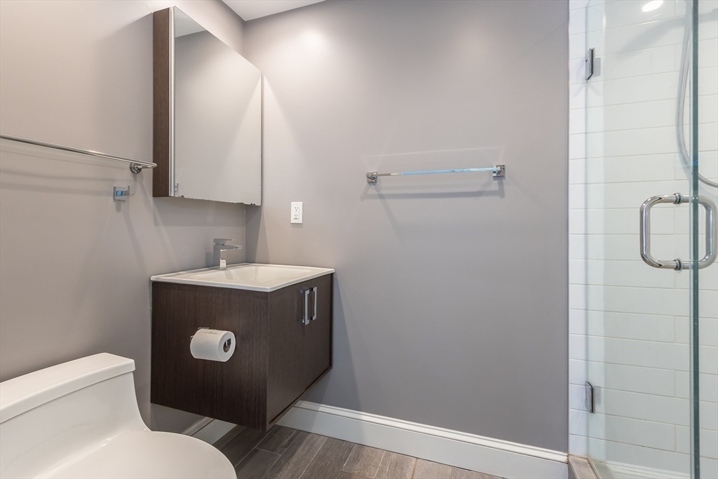 69 Plymouth Road Needham, MA 02492 - Photo 21 of 35 Gallery Image 21