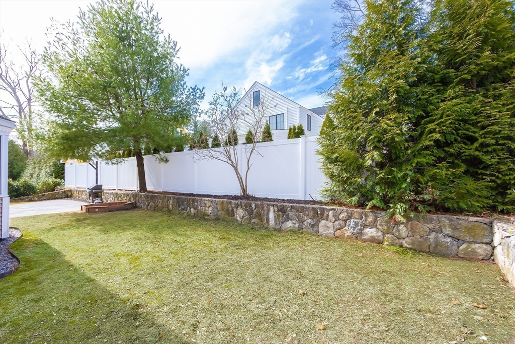 69 Plymouth Road Needham, MA 02492 - Photo 32 of 35 Gallery Image 32