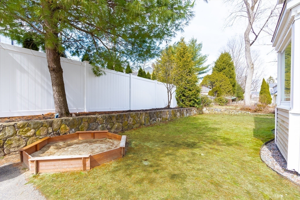 69 Plymouth Road Needham, MA 02492 - Photo 33 of 35 Gallery Image 33