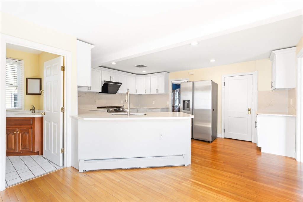 69 Plymouth Road Needham, MA 02492 - Photo 8 of 35 Gallery Image 8