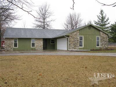 7096 State Rte 101 Spencerville, IN 46788 - Photo 1 of 5