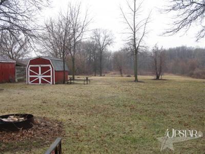 7096 State Rte 101 Spencerville, IN 46788 - Photo 4 of 5